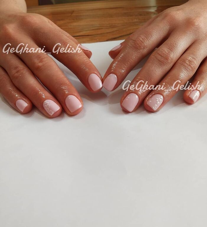 Δεκαπέντε τέλειες ιδέες για ανοιξιάτικο μανικιούρ ( pics) 