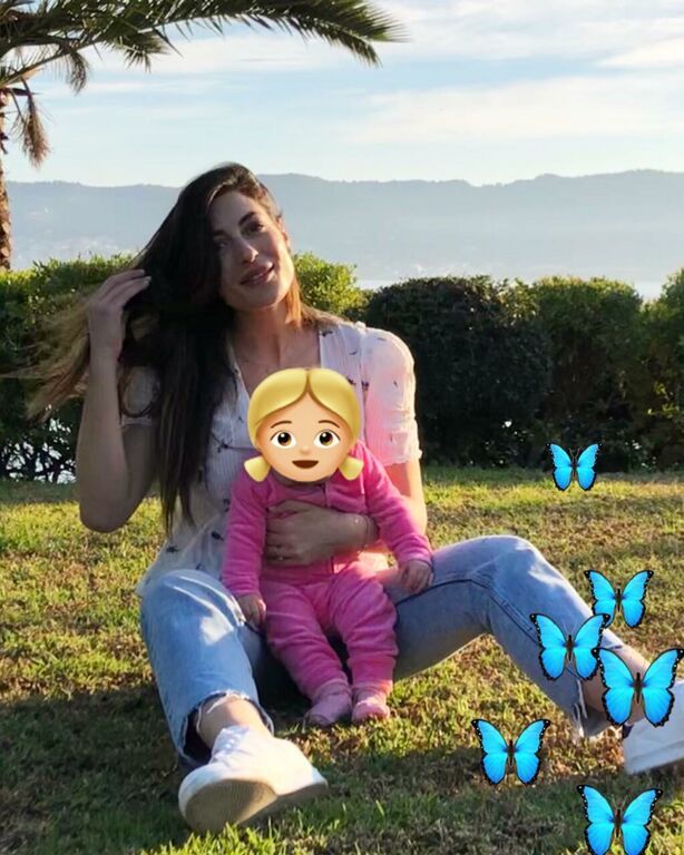 Φλορίντα Πετρουτσέλι - Μαρία Λουίζα Βούρου: Φωτογραφίζονται μαζί με τα μωρά τους (pics) 