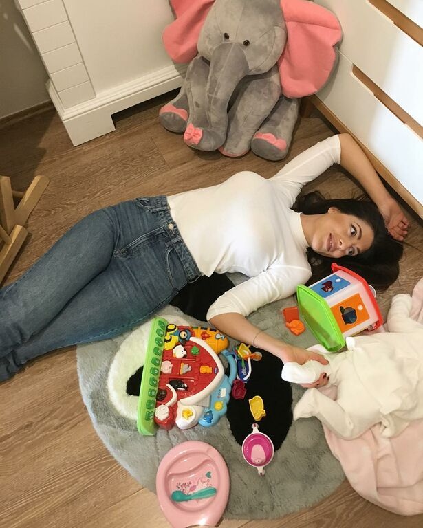 Φλορίντα Πετρουτσέλι - Μαρία Λουίζα Βούρου: Φωτογραφίζονται μαζί με τα μωρά τους (pics) 