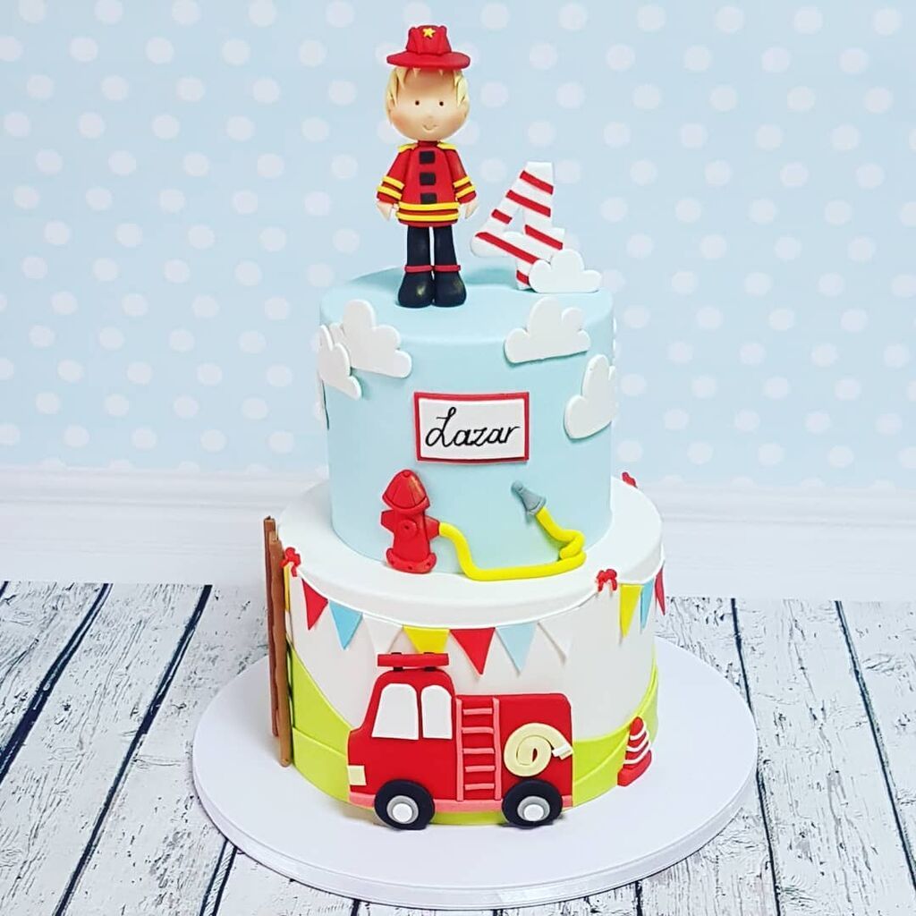 «Όταν μεγαλώσω θέλω να γίνω πυροσβέστης»: Ιδέες για πάρτι γενεθλίων (pics) 