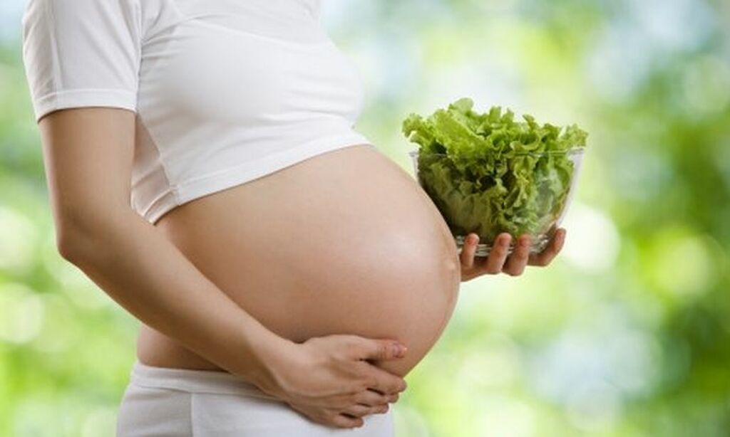 Αρχίστε να παίρνετε φολικό οξύ πριν συλλάβετε και μέχρι τη 12η εβδομάδα της κύησης, ακόμα και με καλή διατροφή.

