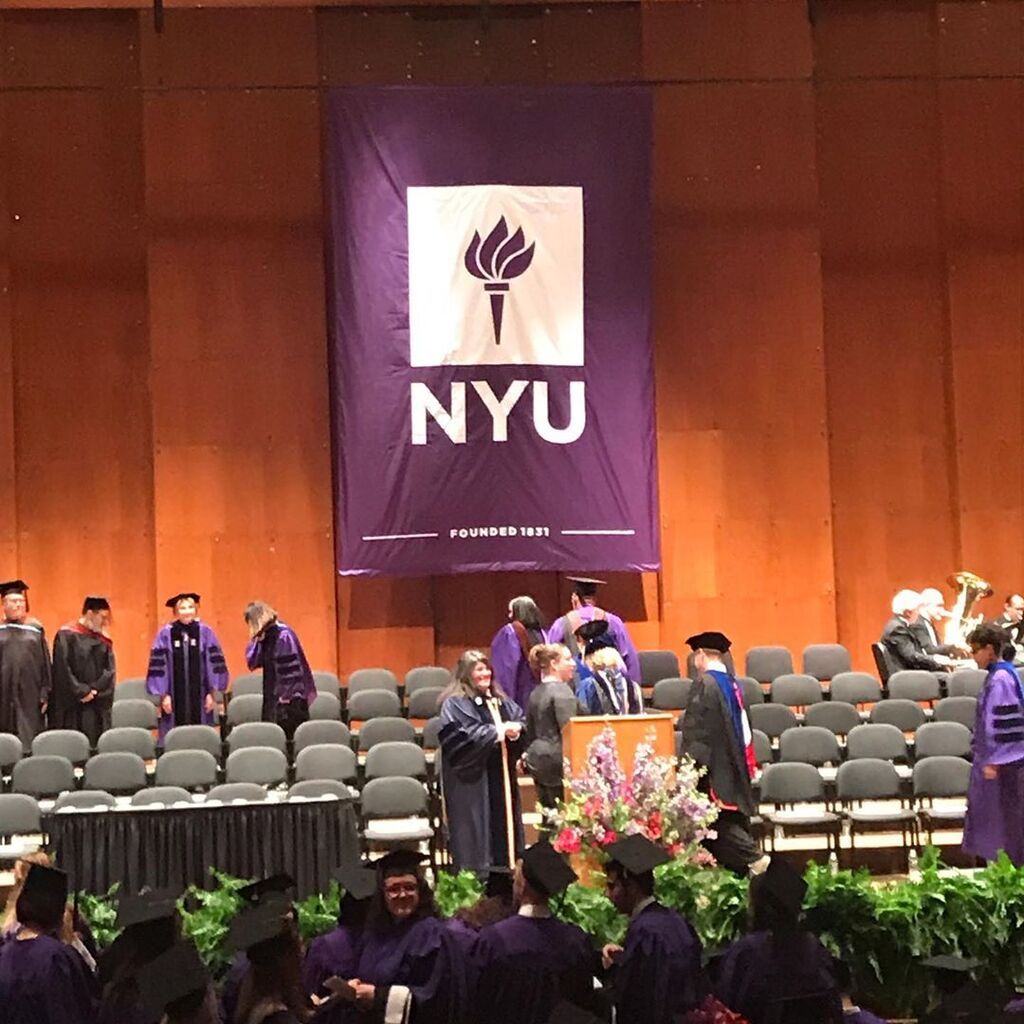 Η αίθουσα τελετής 