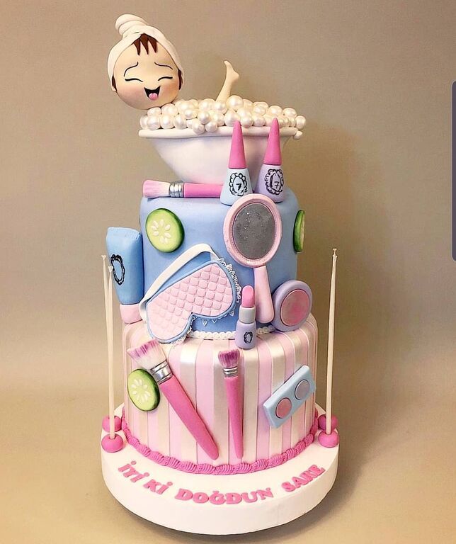 Αυτές είναι από τις ωραιότερες παιδικές τούρτες γενεθλίων που έχετε δει (pics) 