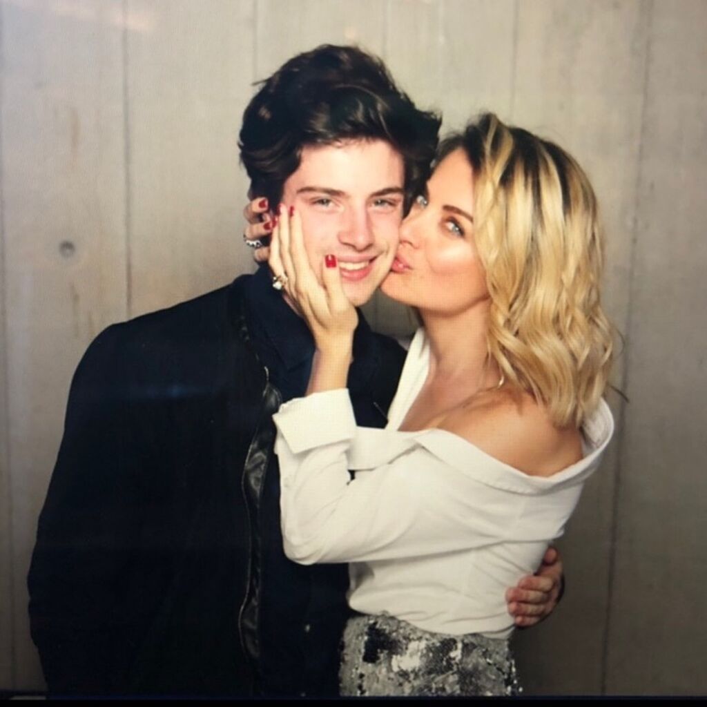 Οι δυο τους απέκτησαν στις 11 Νοεμβρίου 1999 τον γιο τους Nicolas. 