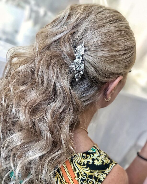 Εύκολα χτενίσματα για μακριά μαλλιά μέσα σε 5 λεπτά (vid+pics) 