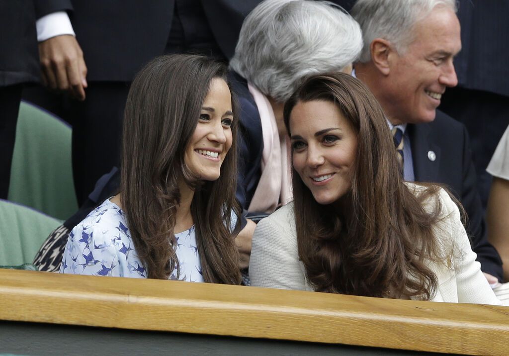 Kate Middleton: Οι φωτογραφίες που αποδεικνύουν το δυνατό δέσιμο με τα αδέρφια της (pics)