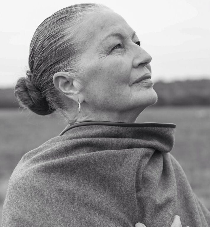 Gisele Bündchen: Δείτε την να ποζάρει στο φωτογραφικό φακό με τις πέντε αδερφές της (pics)