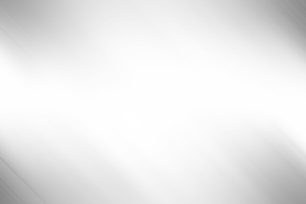 Ανοιχτό γκρι για το χολ - Ιδιαίτερα αν το χολ σας είναι φορτωμένο με αρκετά έπιπλα και διακοσμητικά, το γκρι είναι το χρώμα που μπορεί να ισορροπήσει συνολικά τη διακόσμηση και να συμβάλλει στο να νιώθει όποιος μπαίνει σπίτι σας, άνετα και χαλαρά.