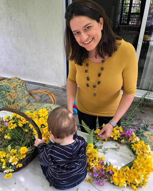 Ο μικρότερος, ο Κωνσταντίνος, γεννήθηκε τον Αύγουστο του 2018 και πριν μερικές ημέρες γιόρτασε τα πρώτα του γενέθλια. 