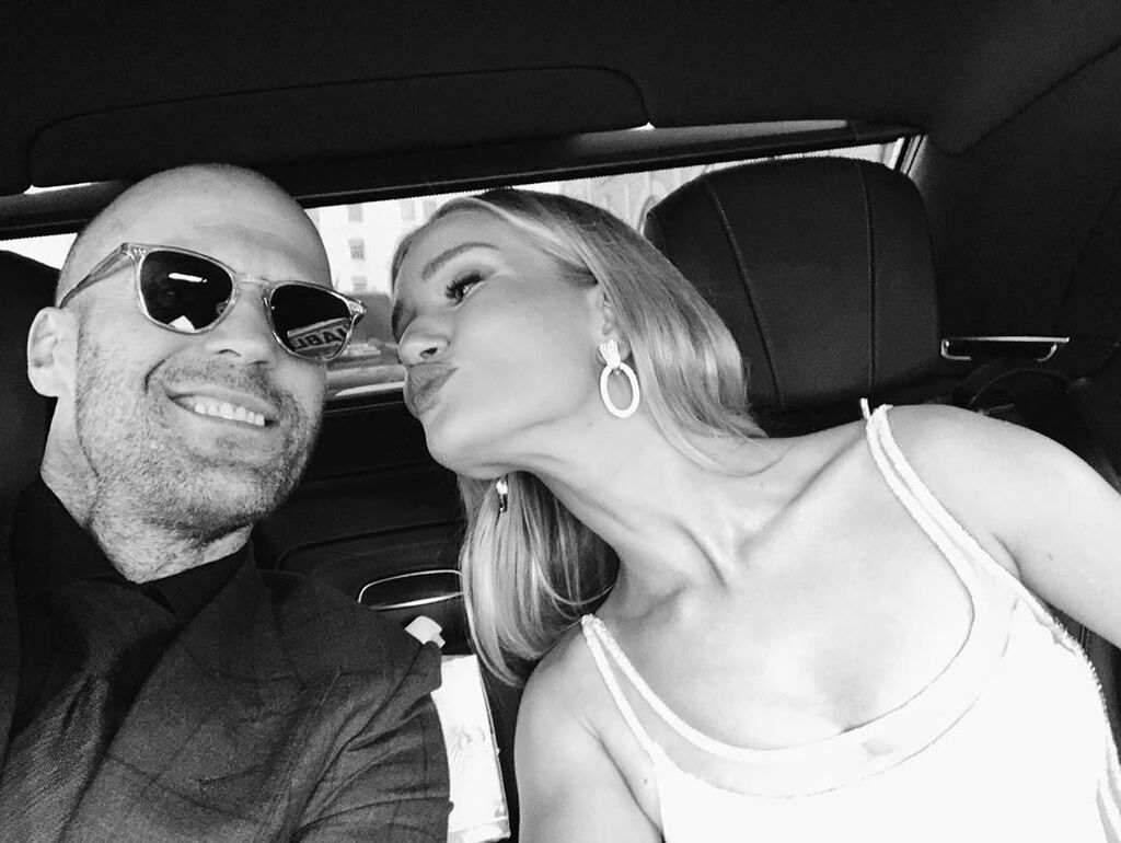 Rosie Huntington-Whiteley: Δημοσίευσε την πιο όμορφη φωτογραφία με τον γιο της (pics+vid) 