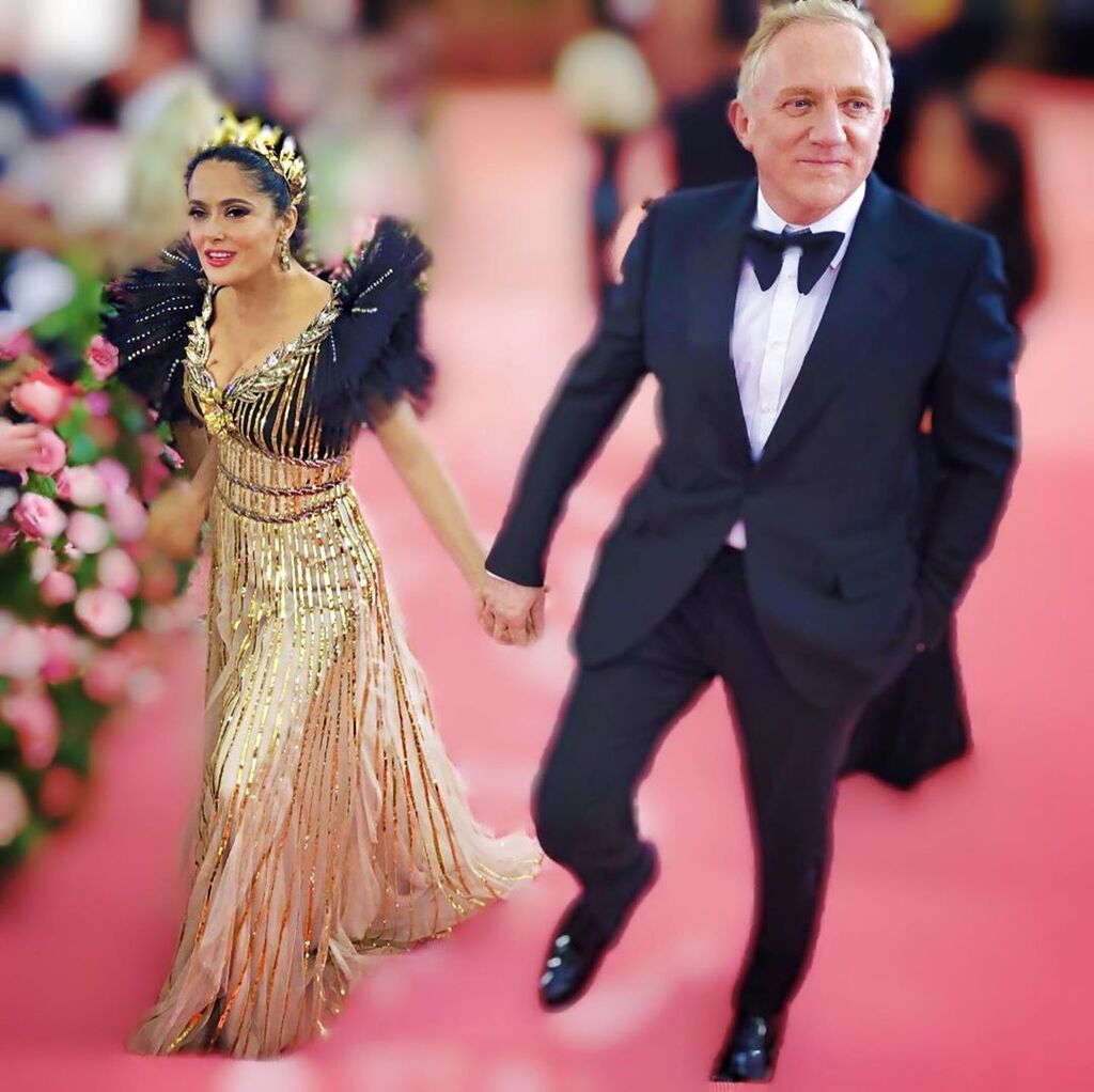 Η Salma Hayek είναι παντρεμένη με τον δισεκατομμυριούχο François-Henri Pinault με τον οποίο έχει αποκτήσει μια κόρη.