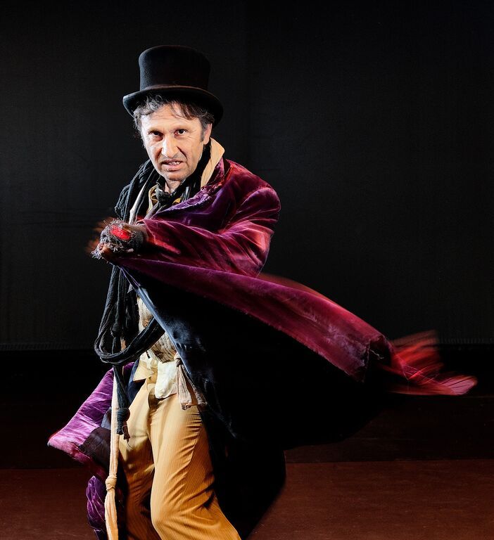 « Όλιβερ Τουίστ»: To έργο του Καρόλου Ντίκενς για πρώτη φορά στο «ΘΕΑΤΡΟΝ» 