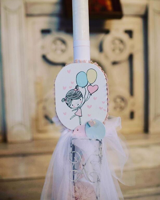 Κατερίνα Τσάβαλου: Δείτε τις νέες φωτογραφίες από τη βάφτιση της κόρης της που μοιράστηκε μαζί μας