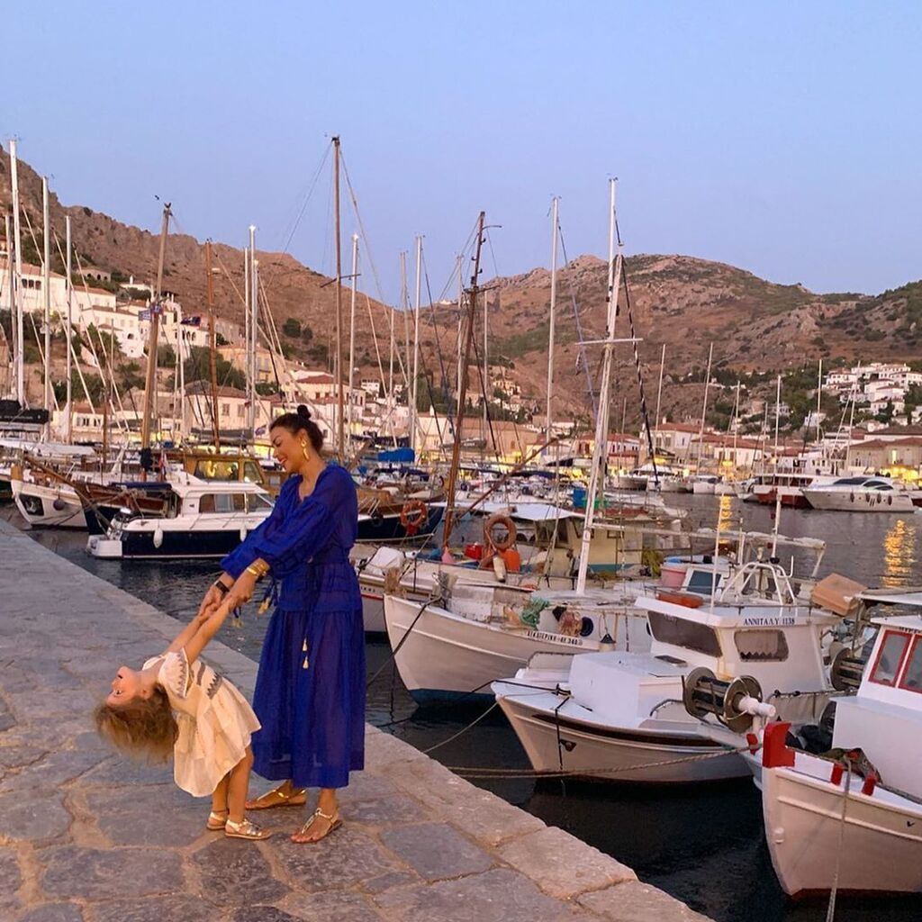 Μαμά και κόρη πάντα μαζί.