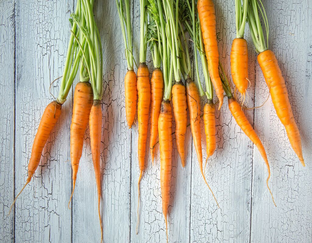Σκληρά και ωμά φρούτα και λαχανικά