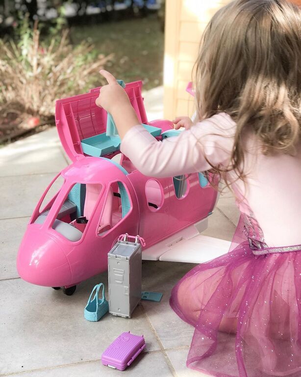 Οπως μπορείτε να καταλάβετε, λατρεύει την ταινία Frozen