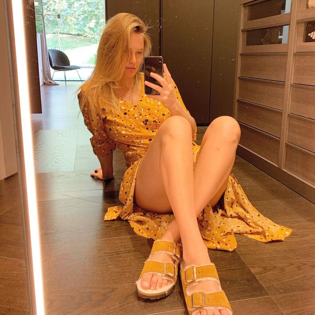 και όπως έχει πει σε συνέντευξή της περιμένει πώς και πώς το νέο μέλος στην οικογένειά της.