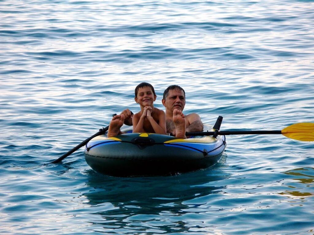 «Αυτό το "σαμιαμίδι" γίνεται 21 χρονών άντρας! » - Το χρόνια πολλά γνωστού τραγουδιστή στον γιο του