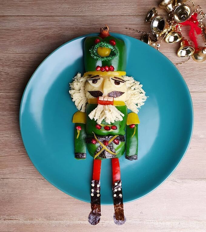 Παιχνιδιάρικα πιάτα με άρωμα Χριστουγέννων – Εμείς τα λατρέψαμε (pics)