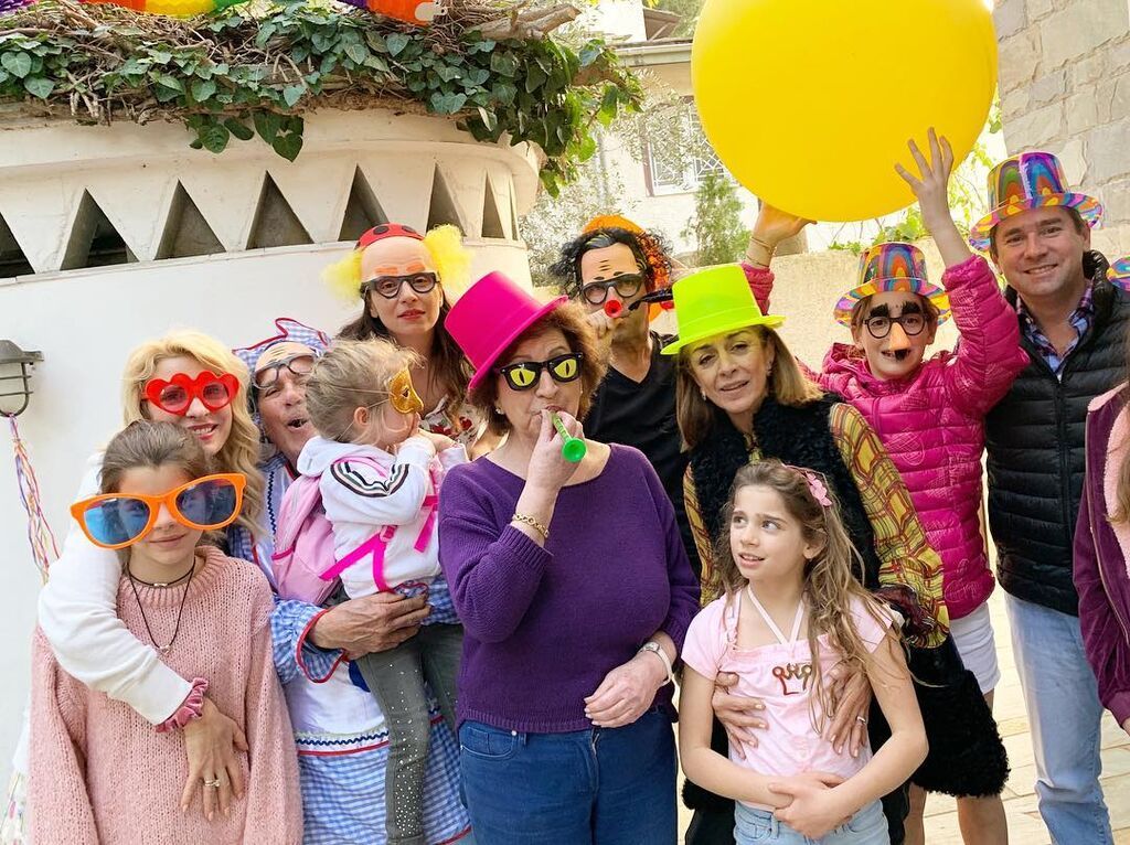 Ελένη Μενεγάκη: Δες τις φώτο με τα παιδιά της που δημοσίευσε μέσα στο 2019 και θα ξετρελαθείς (pics)