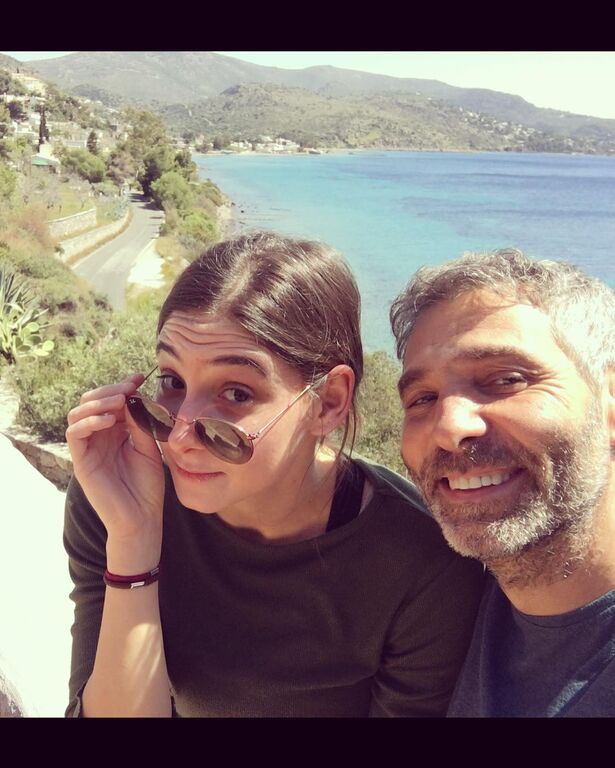 Και η Φωτεινή Αθερίδου ακολούθησε τα βήματα του πατέρα της Θοδωρή Αθερίδη και έγινε ηθοποιός. πηγή φωτογραφίας: Φωτεινή Αθερίδου