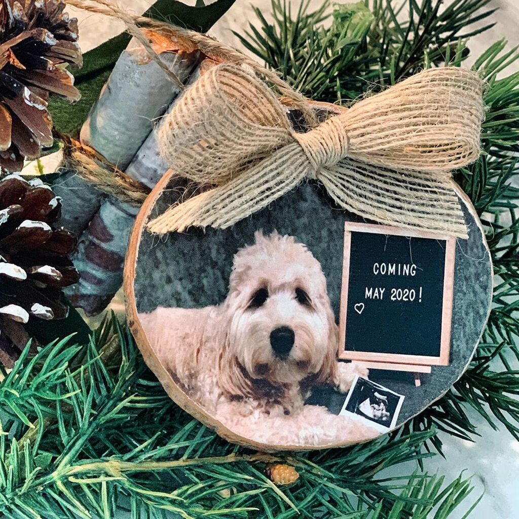 Εντυπωσιακό! Αποκάλυψαν το φύλο του μωρού χρησιμοποιώντας χριστουγεννιάτικα φωτάκια (pics +vid) 