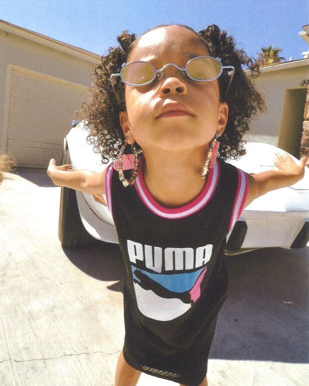 Εσείς γνωρίζετε τη ZaZa; Δείτε τη μικρή που έχει ξετρελάνει το διαδίκτυο (pics+vid)