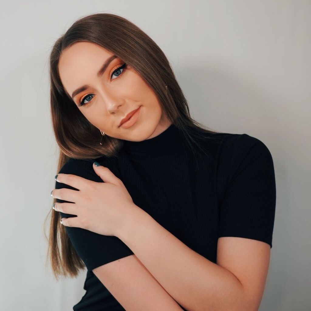 Η ιδιωτική ζωή της κόρης του Eminem (vid)