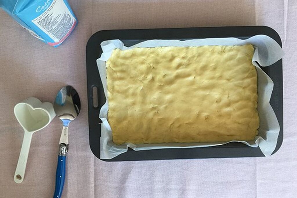 Πεντανόστιμο γλυκάκι με βερίκοκα και καρύδα (pics) 