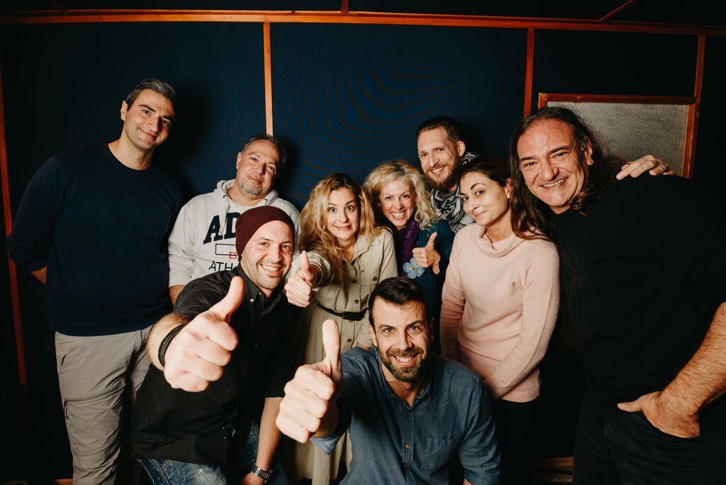 «Παιδιά από αστέρια» - Η Νατάσσα Μποφίλιου χαρίζει τη φωνή της στο βιβλίο που έγραψαν τυφλοί μαθητές