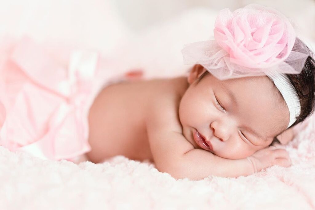 Ελένη Χατζίδου: Δείτε ποιον τρόπο σκέφτηκε για να σταματάει το κλάμα του μωρού (vid+pics)  