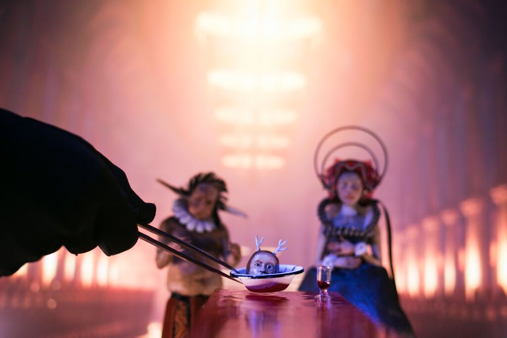 Η Μικρή μέσα στο Σκοτεινό Δάσος