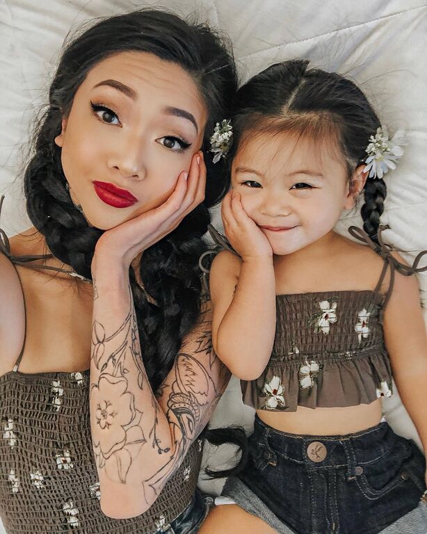 Η πιο γλυκιά μικρή στο Instagram - Οι φώτο που έγιναν viral (pics)