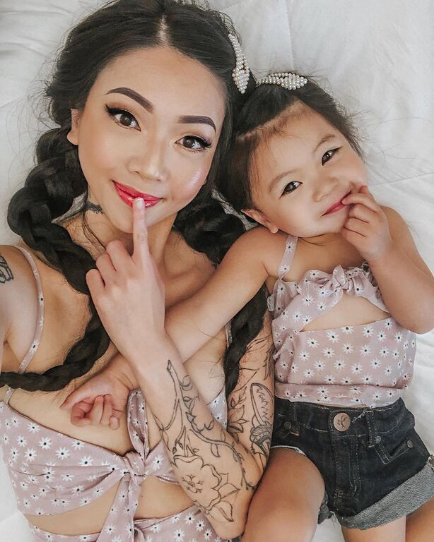 Η πιο γλυκιά μικρή στο Instagram - Οι φώτο που έγιναν viral (pics)