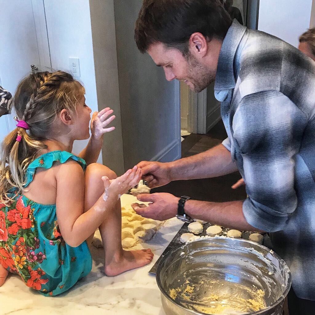 Gisele Bündchen: Μαμά και κόρη μοιάζουν σαν δυο σταγόνες νερό - Οι φώτο που πρέπει να δείτε (pics)