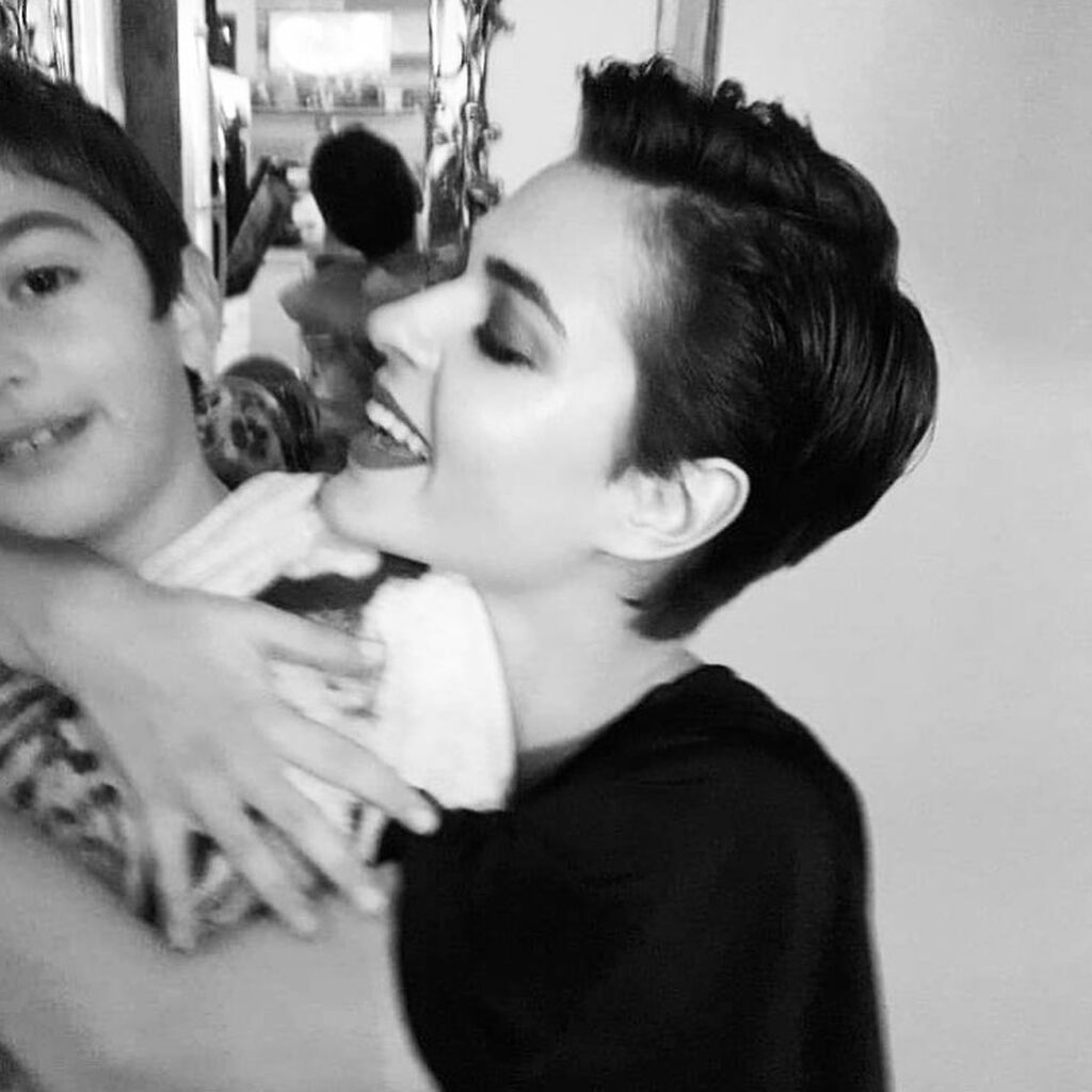 Εμμανουέλα-Μαρία Μάινα: Δείτε τον μικρό αδερφό της για πρώτη φορά (photos)