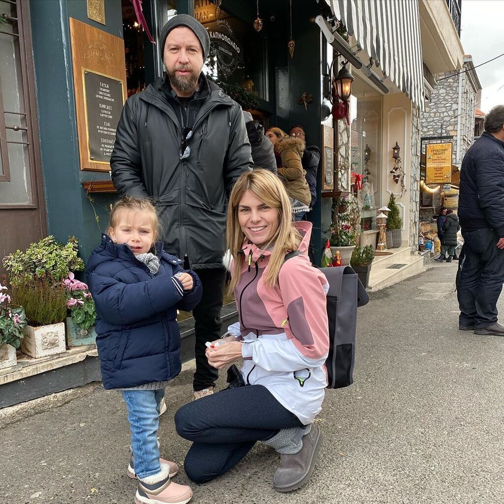 Πλέον είναι και μια αξιαγάπητη γιαγιά. 