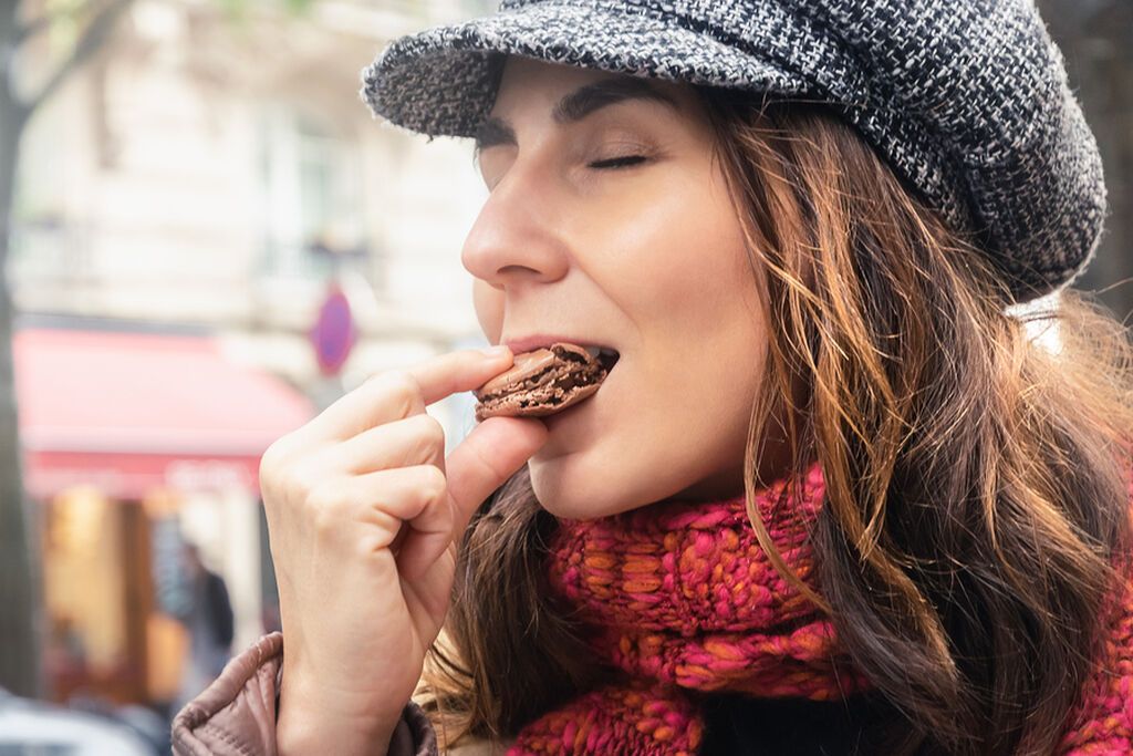 1. Τι μπορώ να πιω κατά τη διάρκεια της διαλλειματικής δίαιτας;  Καφέ, άγλυκο τσάι, νερό και ο,τιδήποτε δεν περιέχει ζάχαρη και δεν έχει θερμίδες.