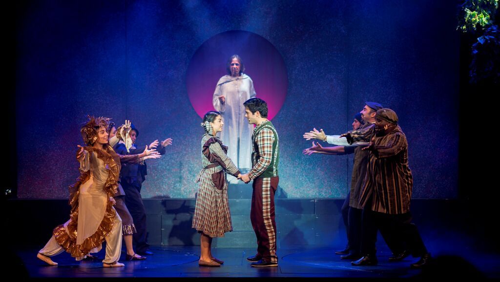 Νέος Ακάδημος: «Ως την άκρη του ονείρου»  της Κέλλυς Σταμουλάκη - Απόκριες και face painting