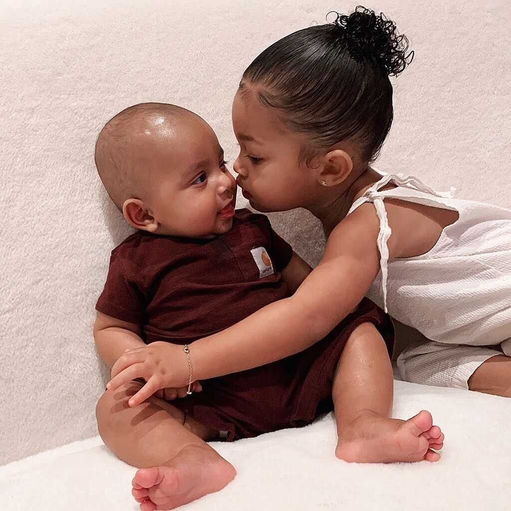 Θα πάθετε πλάκα με το εξωπραγματικό playroom των παιδιών της Kim Kardashian (pics+vid)