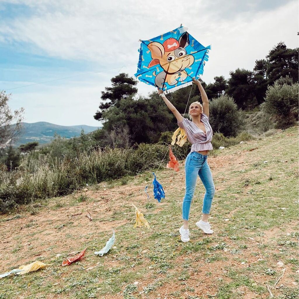 Ολγα Πηλιάκη: "Τώρα Στέλιο!! Φυσάει!!! ? Swipe για το καλύτερο μας! Καλή Σαρακοστή παιδιά! Η προσπάθεια μετράει!!!"