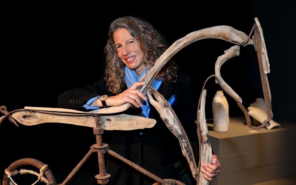 «Διαχρονίες»: Ομαδική εικαστική έκθεση στο Κέντρο Πολιτισμού «Ελληνικός Κόσμος»