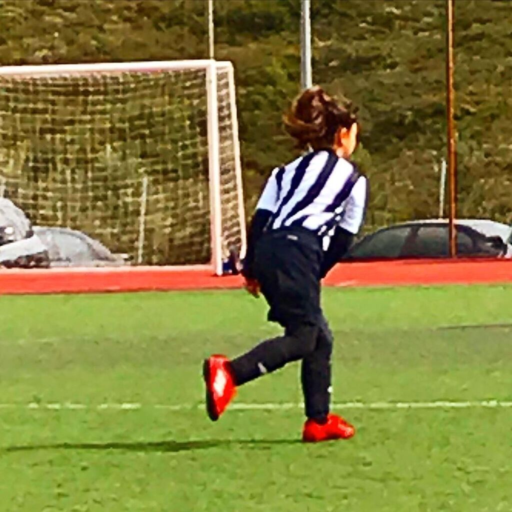 Κατερίνα Καραβάτου: Δεν φαντάζεστε πιο άθλημα αρέσει στην κόρη της – Δείτε φώτο (pics) 