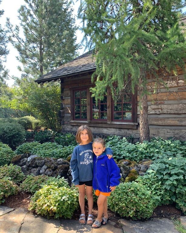 Απίστευτο! Δείτε πόσο έχουν μακρύνει τα μαλλιά του γιου της Kourtney Kardashian (pics+vid)