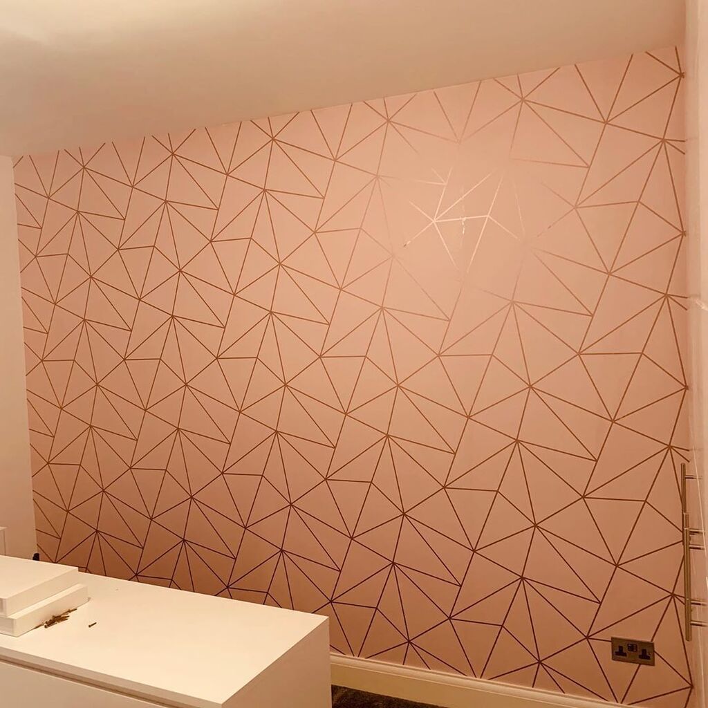 Instagram @roland_painter_decorator1998
