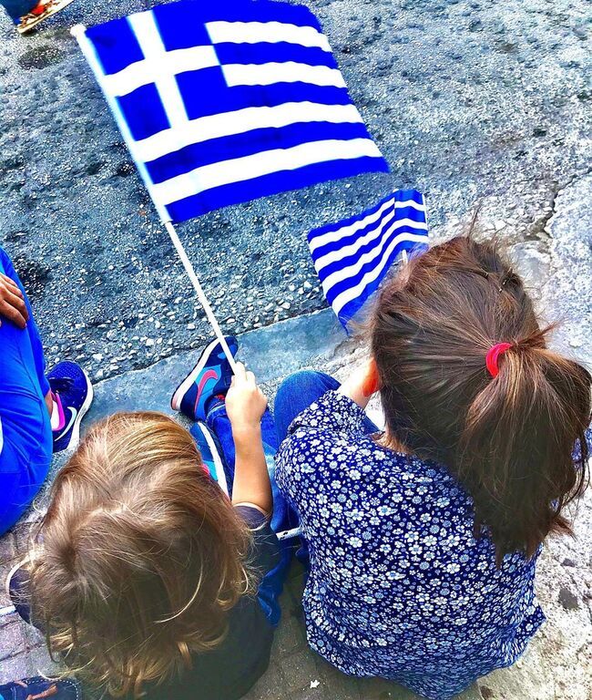 Κατερίνα Καραβάτου: Η κόρη της Αέλια μεγάλωσε και άλλαξε πολύ – Δείτε φωτογραφίες (pics)