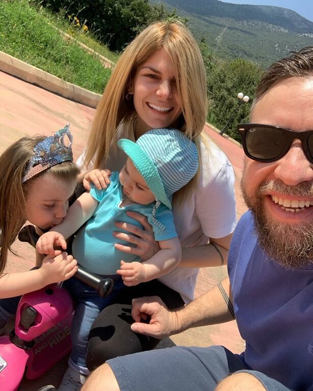 Γιάννης Βαρδής-Νατάσα Σκαφίδα: Δείτε την εντυπωσιακή τούρτα γενεθλίων της κόρης τους (pics) 