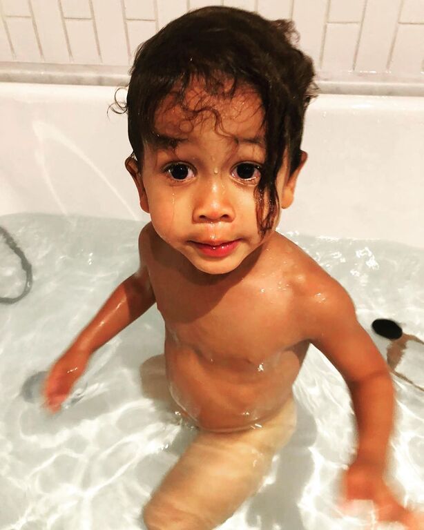 Ο γιος της Chrissy Teigen γίνεται 2 ετών & αυτές είναι οι φώτο του που έκαναν θραύση στο Instagram