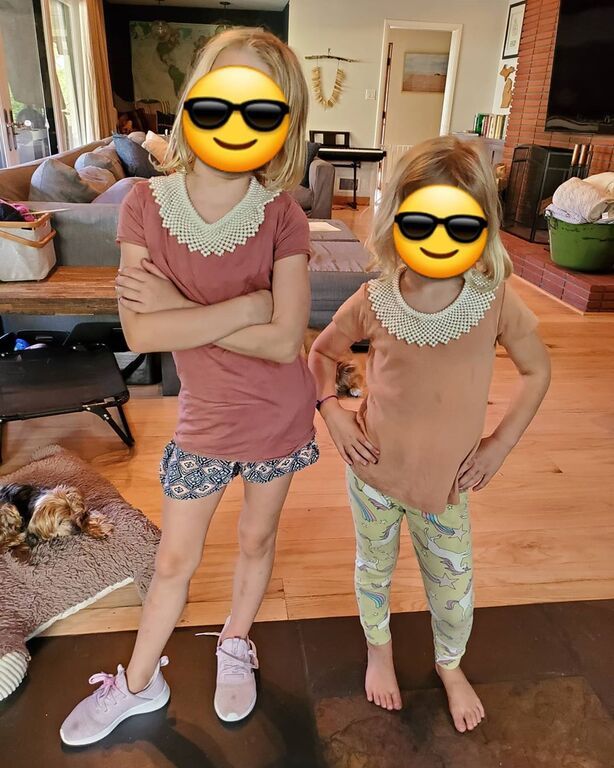 Kristen Bell: Μας δείχνει πώς γίνεται η εξ αποστάσεως διδασκαλία στο σπίτι της (pics) 