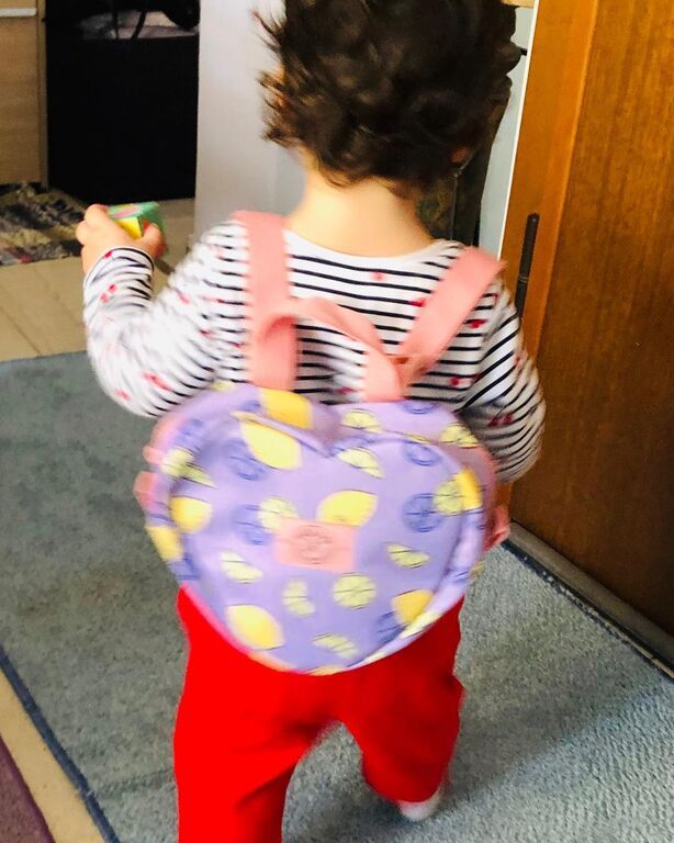 Βασιλική Ανδρίτσου: Μας δείχνει πώς στόλισε την κούνια της κόρης της για το καλοκαίρι (pics) 